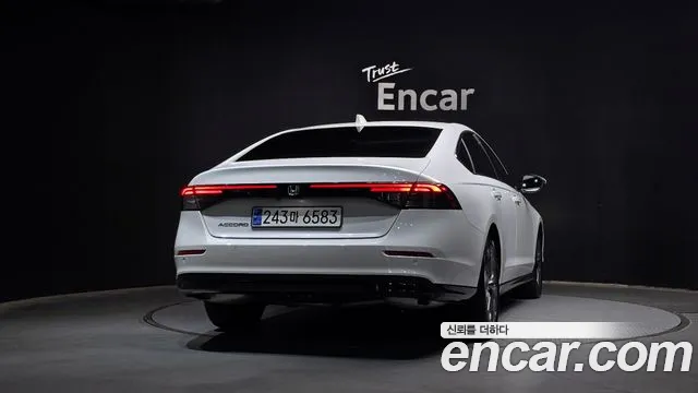 Honda Accord 1.5 Turbo — Фото автомобиля 4