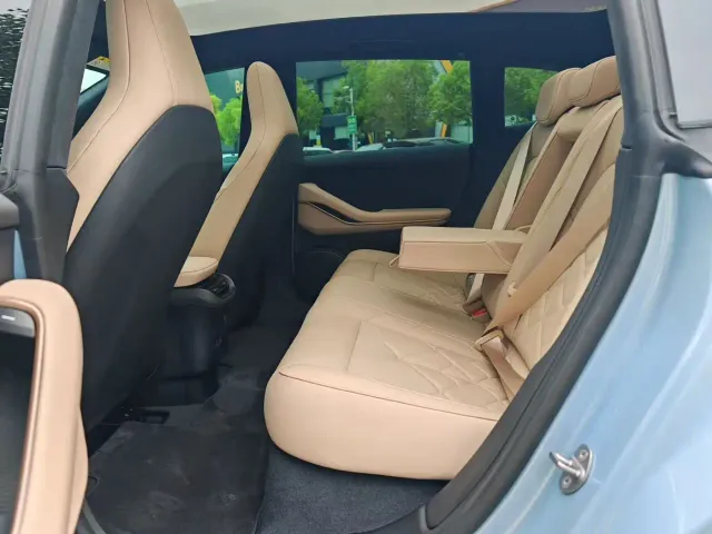 Nio ET5 Touring — Фото автомобиля 5
