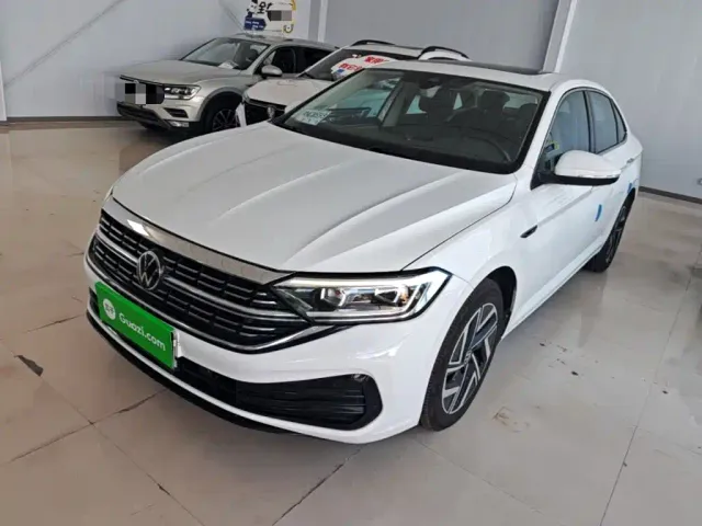 Фотография автомобиля — Volkswagen Sagitar