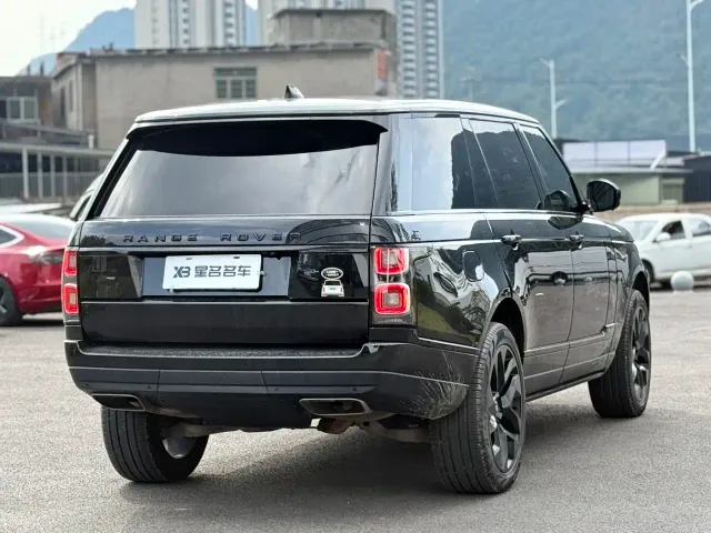 Land Rover Range Rover — Фото автомобиля 15