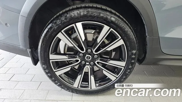 Вольво V60 V60 Cross Country 2 поколение B5 Pro AWD — Фото автомобиля 5