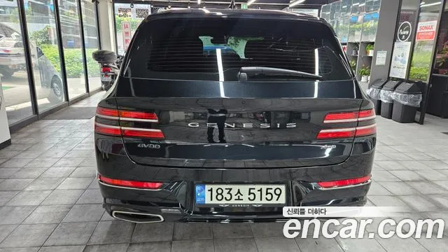 Фотография автомобиля — Genesis GV80