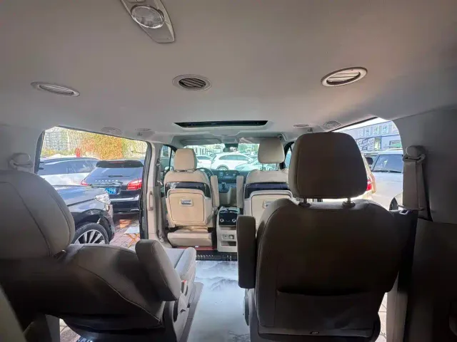 Ford Tourneo — Фото автомобиля 8