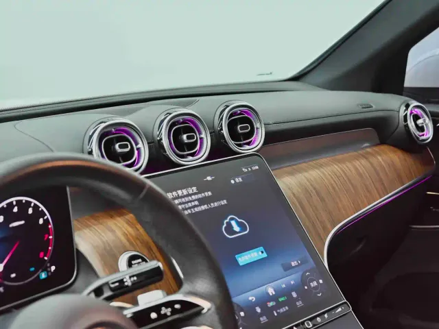 Mercedes-Benz GLC-Class — Фото автомобиля 3