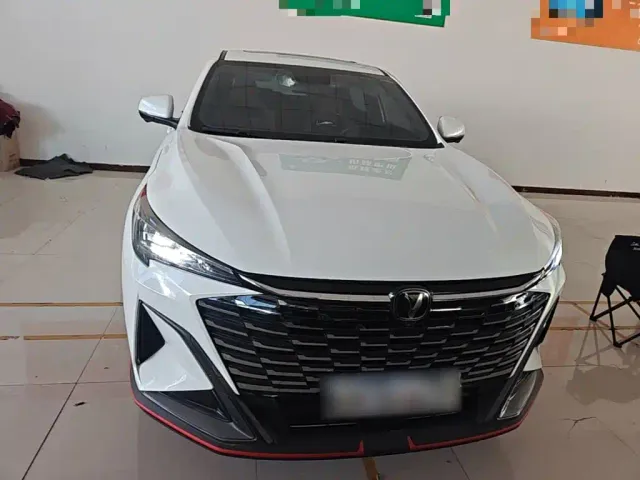 Changan X5 Plus — Фото автомобиля 2