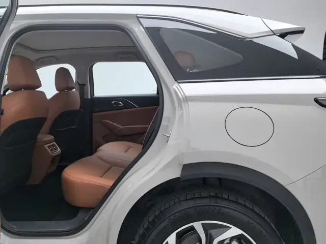 Haval Xiaolong MAX — Фото автомобиля 15