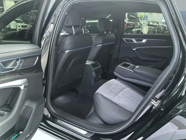 Audi A6L — Фото автомобиля 9