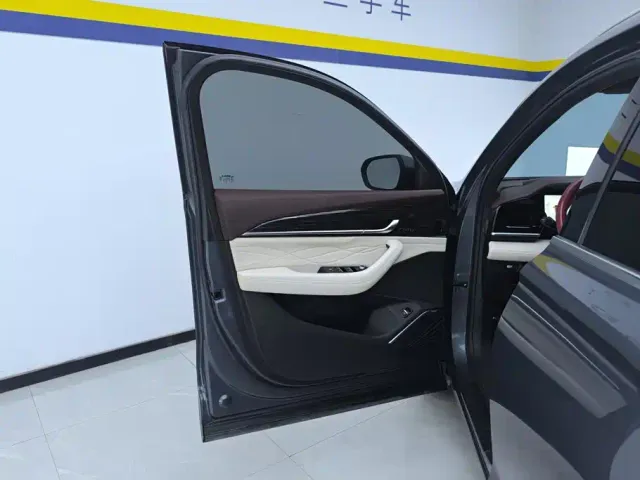 Geely Xingyue L — Фото автомобиля 7