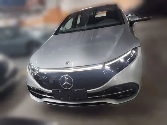 Mercedes-Benz EQS — Фото автомобиля 4