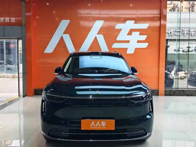 Aito M7 — Фото автомобиля 2