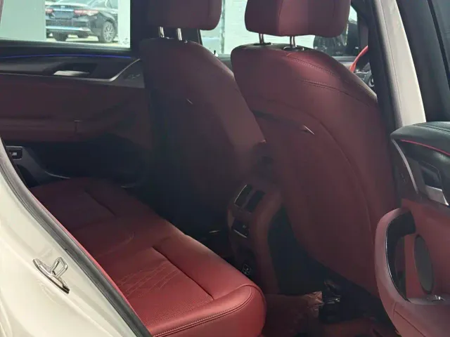 BMW X3 — Фото автомобиля 13