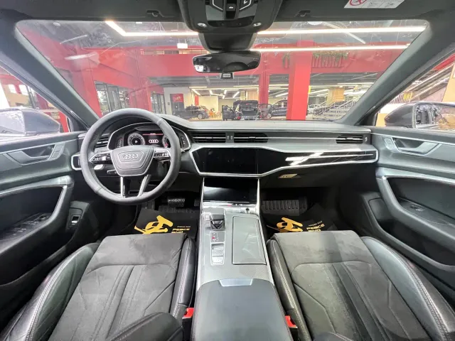Audi A6L — Фото автомобиля 12