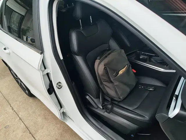 Geely Emgrand — Фото автомобиля 24