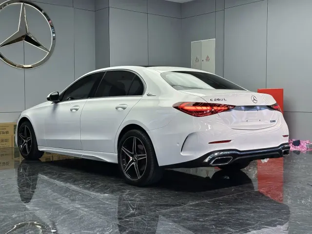 Mercedes-Benz C-Class — Фото автомобиля 9