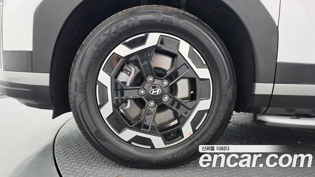 Hyundai Santa Fe MX5 — Фото автомобиля 5