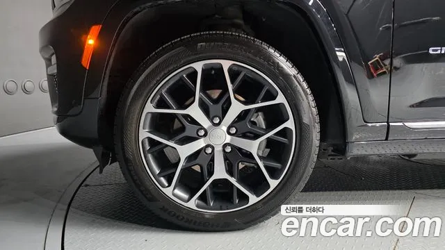 Jeep Cherokee WL — Фото автомобиля 5