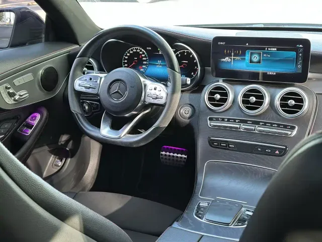 Mercedes-Benz C-Class — Фото автомобиля 11