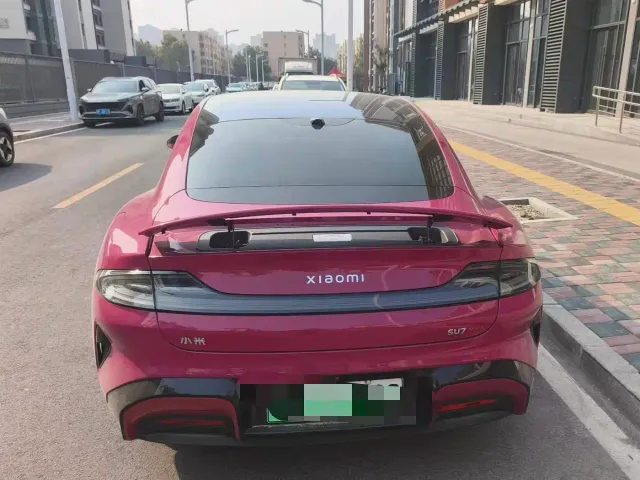 Xiaomi SU7 — Фото автомобиля 5