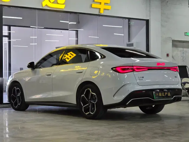 BYD Seal 06 — Фото автомобиля 16