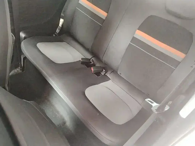 Wuling Hongguang Mini EV — Фото автомобиля 12