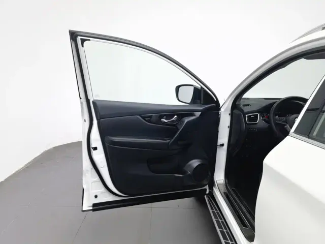 Nissan Qashqai — Фото автомобиля 8