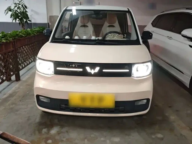 Wuling Hongguang Mini EV — Фото автомобиля 2