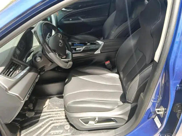 Geely Borui — Фото автомобиля 9