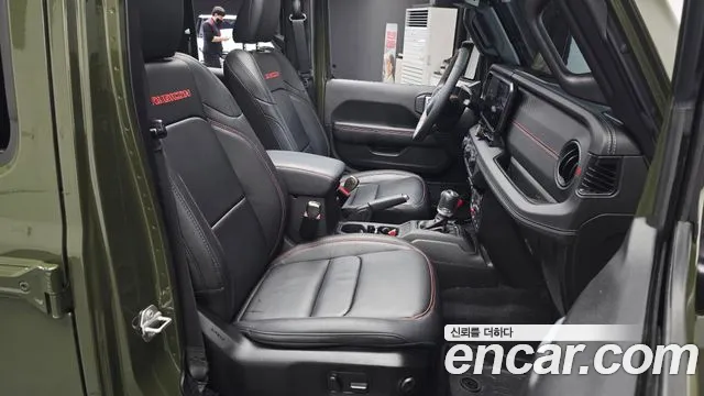 Jeep Wrangler Wrangler (JL) — Фото автомобиля 25