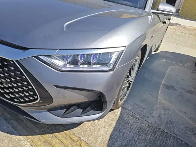 BYD Han — Фото автомобиля 23
