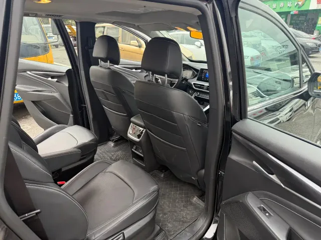 Maxus G50 — Фото автомобиля 11
