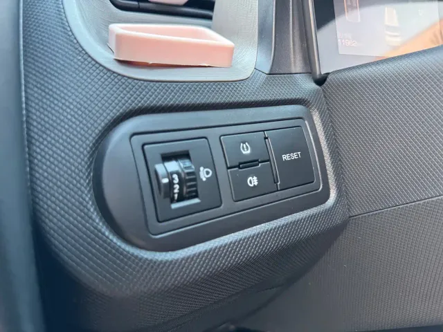Wuling Hongguang Mini EV — Фото автомобиля 12