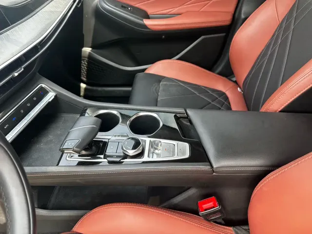Changan Eado — Фото автомобиля 8