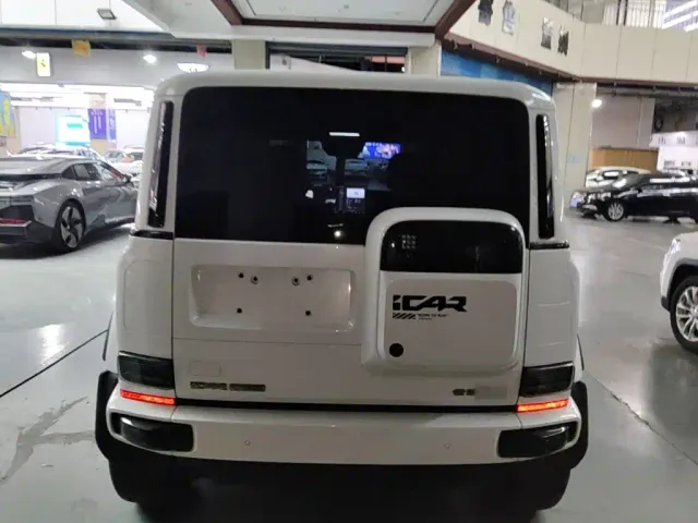 iCAR V23 — Фото автомобиля 5