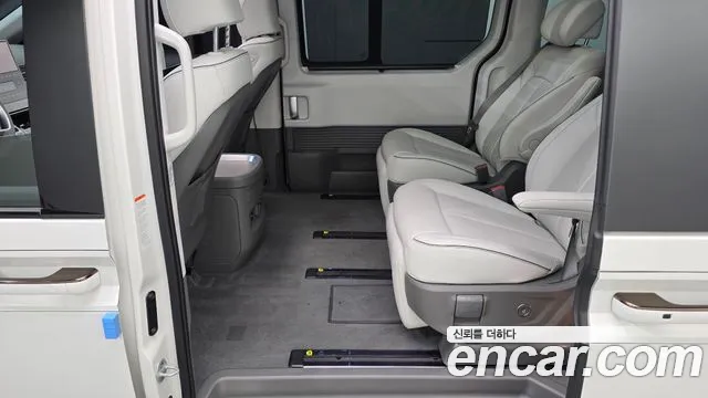 Hyundai Staria — Фото автомобиля 12