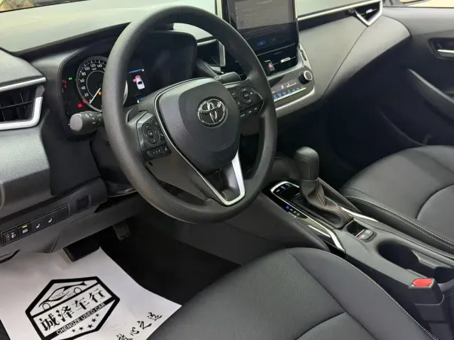 Toyota Corolla — Фото автомобиля 7