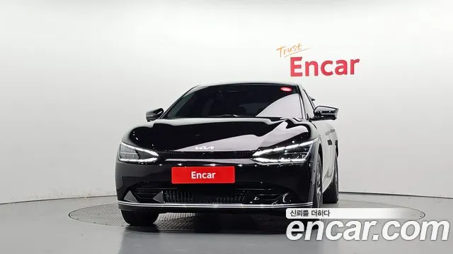 Kia EV6 — Фото автомобиля 3
