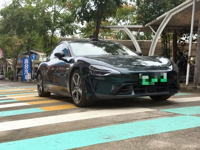 Xiaomi SU7 — Фото автомобиля 3