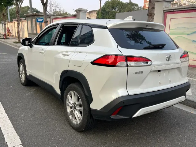 Toyota Corolla Cross — Фото автомобиля 18