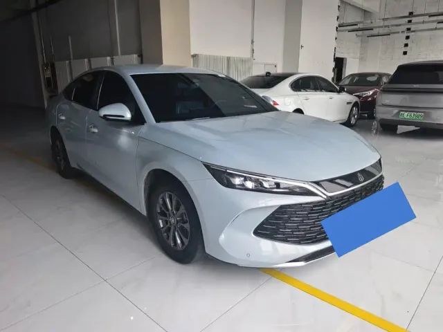 BYD Qin L — Фото автомобиля 3