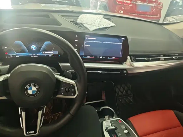 BMW X1 — Фото автомобиля 9