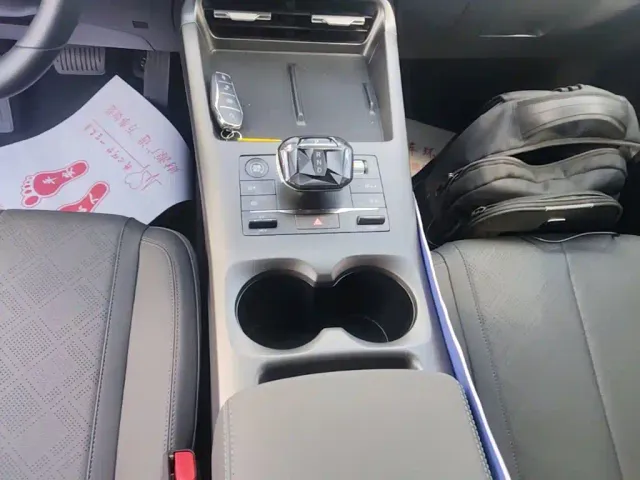 BYD Qin PLUS — Фото автомобиля 13