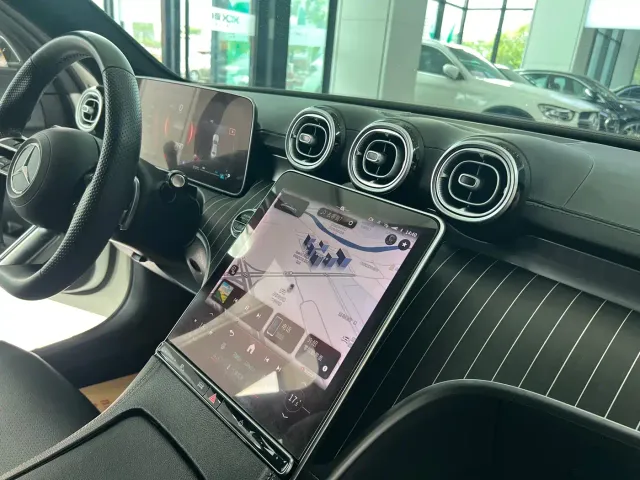 Mercedes-Benz C-Class — Фото автомобиля 13