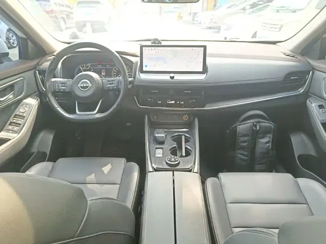 Nissan X-Trail — Фото автомобиля 5