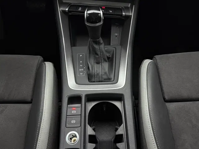 Audi Q3 — Фото автомобиля 12