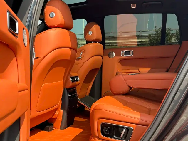 Li Auto L7 — Фото автомобиля 15
