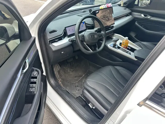 Geely Xingrui — Фото автомобиля 6