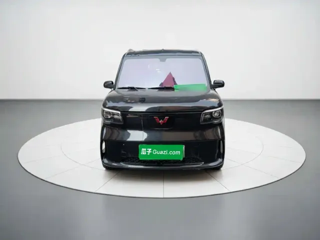 Wuling Motors Wuling Zhiguang NEV 2025 Model Comfort — Фото автомобиля 2