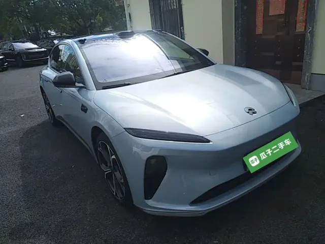 Nio ET5 — Фото автомобиля 3