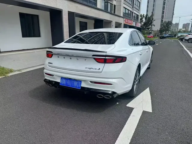 Geely Xingrui — Фото автомобиля 5