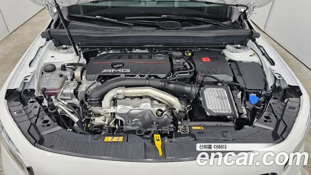Mercedes-Benz GLB-Class — Фото автомобиля 6